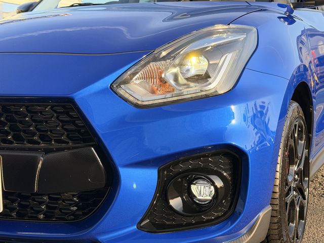 Ref No.A15591179 SUZUKI SWIFT Image#9