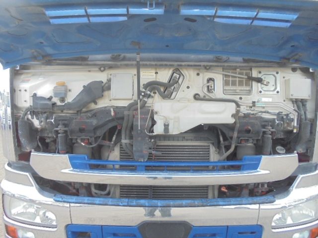 Ref No.A15602970 NISSAN DIESEL QUON Image#8