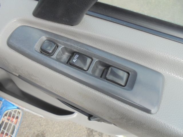 Ref No.A15602970 NISSAN DIESEL QUON Image#12