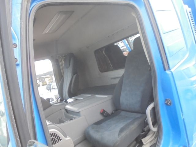 Ref No.A15602970 NISSAN DIESEL QUON Image#6