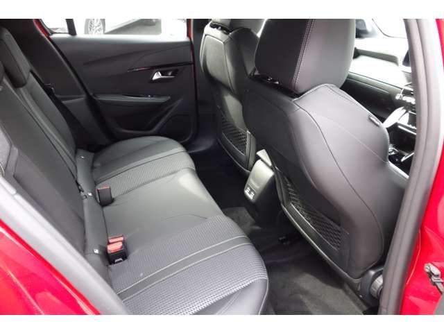 Ref No.A15603015 PEUGEOT e-208 Image#8