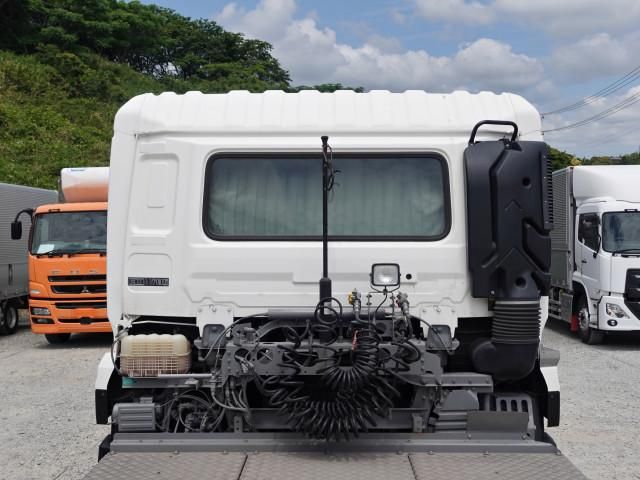 Ref No.A15604191 NISSAN DIESEL QUON Image#15
