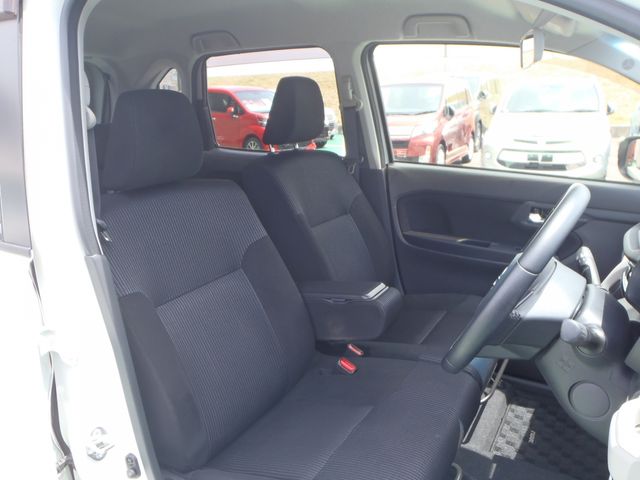 Ref No.A15604311 DAIHATSU MOVE Image#9