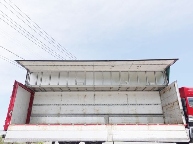 Ref No.A15604317 NISSAN DIESEL QUON Image#16
