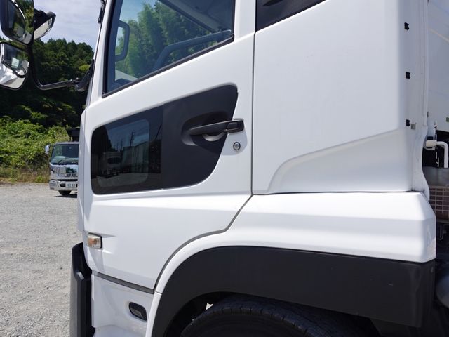 Ref No.A15604319 NISSAN DIESEL QUON Image#12