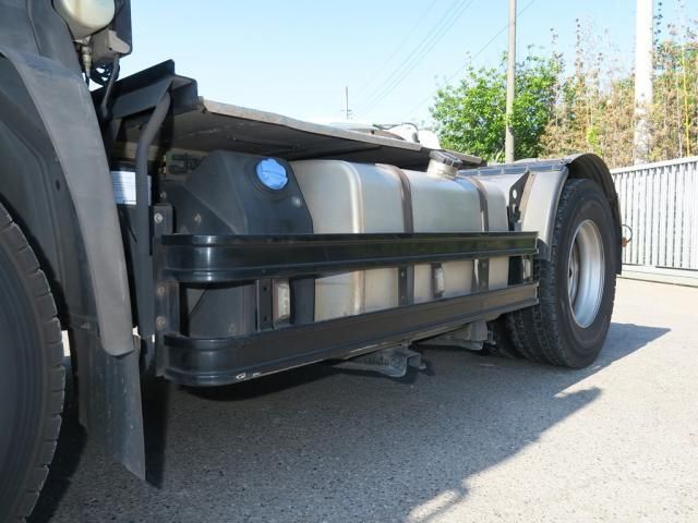 Ref No.A15604364 NISSAN DIESEL QUON Image#10