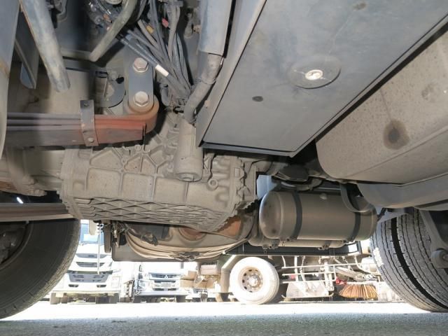 Ref No.A15604364 NISSAN DIESEL QUON Image#15