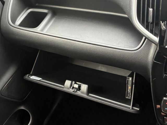 Ref No.A15623831 MITSUBISHI DELICA D2 Image#20