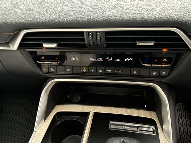 Ref No.A15623833 MAZDA CX-60 Image#15