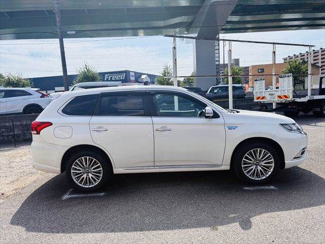 Ref No.A15625465 MITSUBISHI OUTLANDER PHEV Image#17