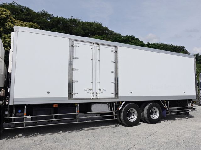 Ref No.A15625490 NISSAN DIESEL QUON Image#11