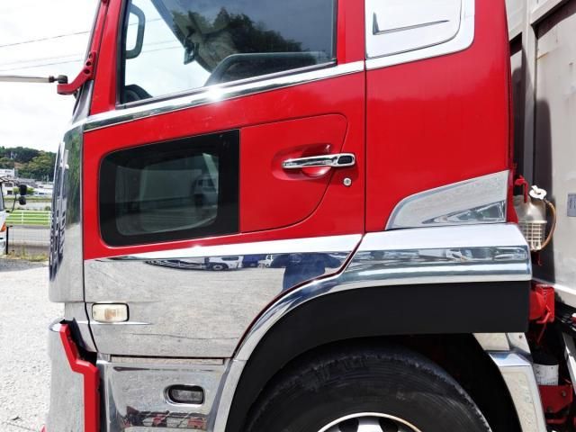 Ref No.A15625582 NISSAN DIESEL QUON Image#15
