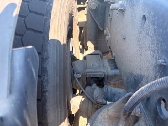 Ref No.A15625598 NISSAN DIESEL QUON Image#12