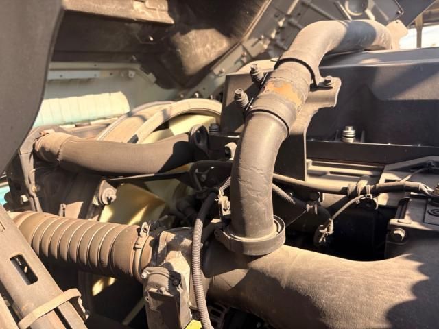 Ref No.A15625598 NISSAN DIESEL QUON Image#16