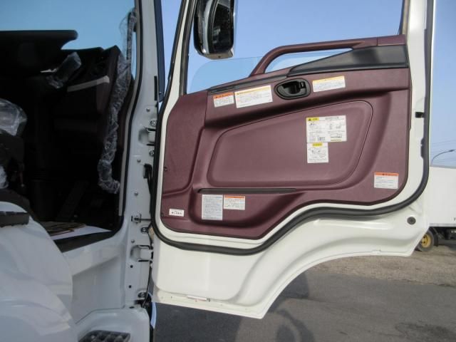 Ref No.A15625604 MITSUBISHI SUPER GREAT Image#8