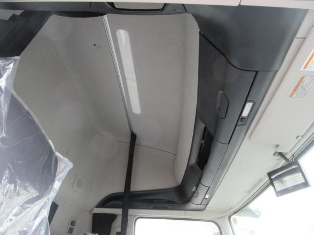Ref No.A15625608 MITSUBISHI SUPER GREAT Image#17