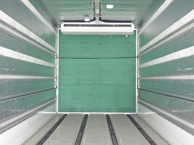 Ref No.A15625745 NISSAN DIESEL QUON Image#18