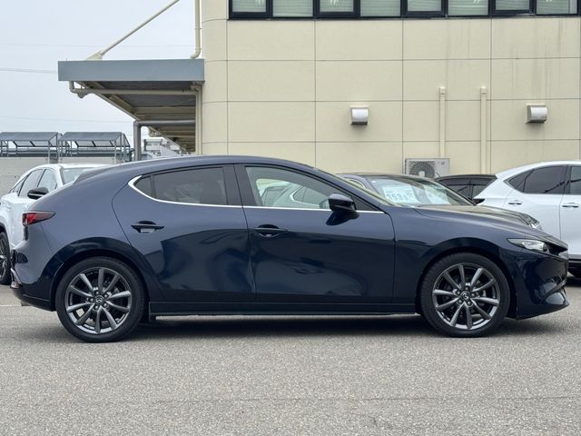 Ref No.A15625772 MAZDA MAZDA3 FASTBACK Image#5