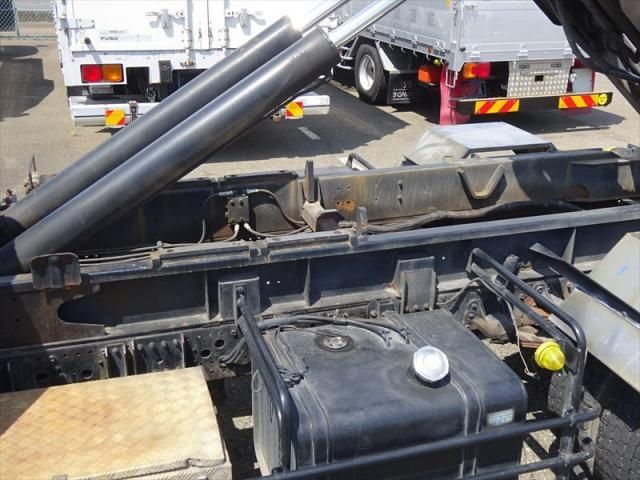 Ref No.A15625796 ISUZU FORWARD Image#6