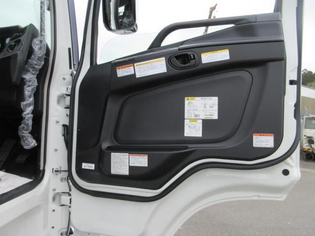 Ref No.A15625797 MITSUBISHI SUPER GREAT Image#8