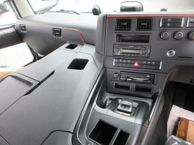 Ref No.A15625797 MITSUBISHI SUPER GREAT Image#12