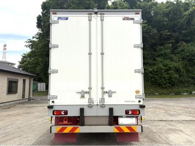 Ref No.A15625798 NISSAN DIESEL QUON Image#7