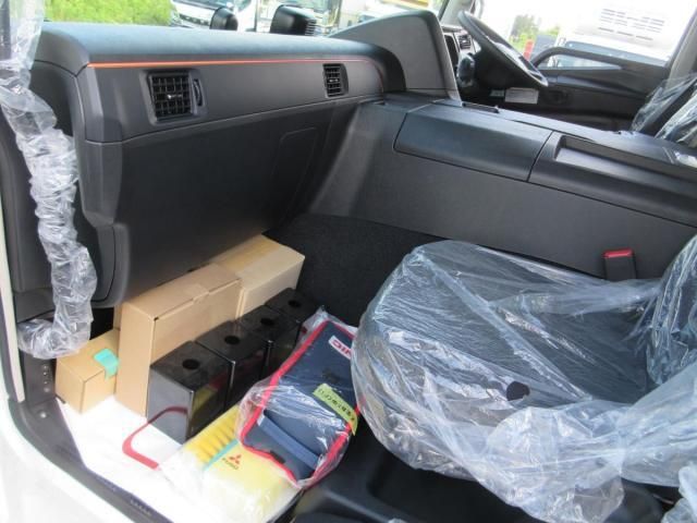 Ref No.A15625806 MITSUBISHI SUPER GREAT Image#17