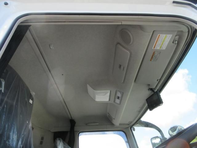Ref No.A15625806 MITSUBISHI SUPER GREAT Image#15