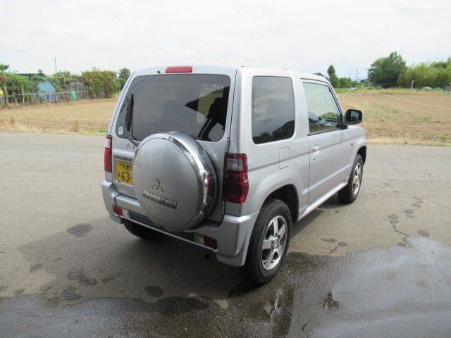 Ref No.A15625849 MITSUBISHI PAJERO MINI Image#9