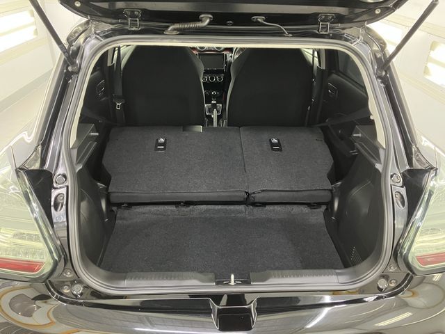 Ref No.A15632097 SUZUKI SWIFT Image#10