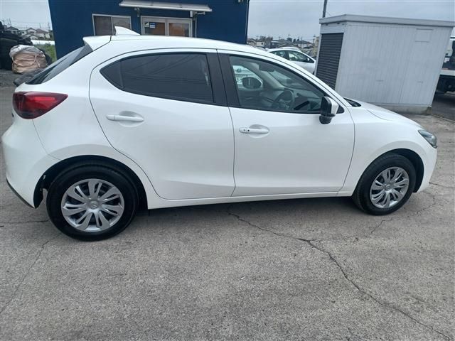 Ref No.A15632220 MAZDA MAZDA2 Image#4