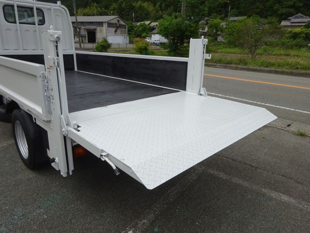 Ref No.A15632774 MITSUBISHI CANTER TRUCK Image#9