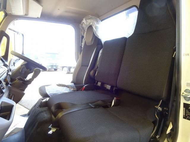 Ref No.A15632787 MITSUBISHI CANTER TRUCK Image#17