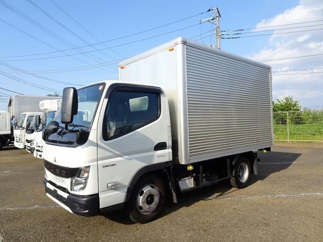 MITSUBISHI CANTER TRUCK