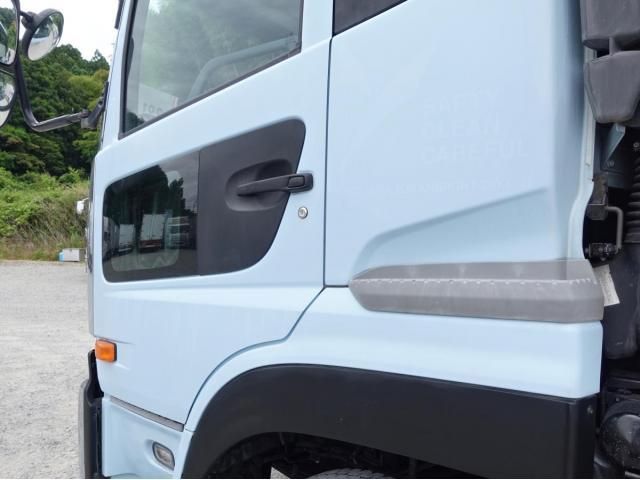 Ref No.A15632797 NISSAN DIESEL QUON Image#16