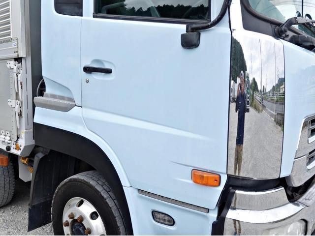 Ref No.A15632797 NISSAN DIESEL QUON Image#7
