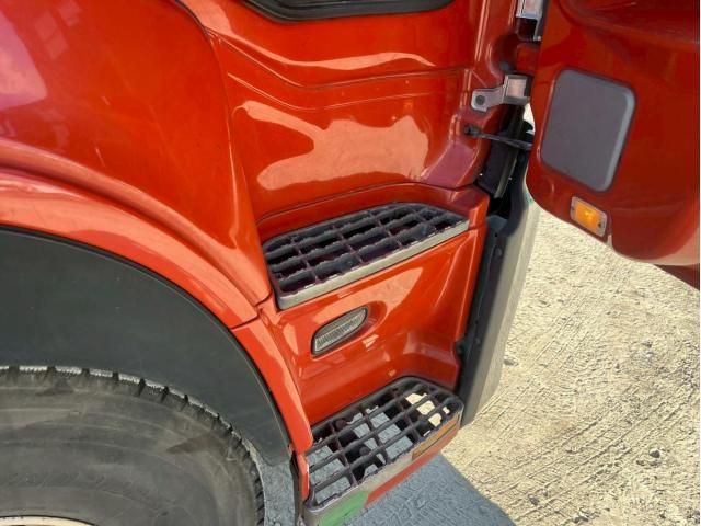 Ref No.A15643839 NISSAN DIESEL QUON Image#20