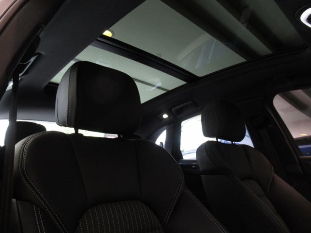 Ref No.A15657017 PORSCHE MACAN Image#8