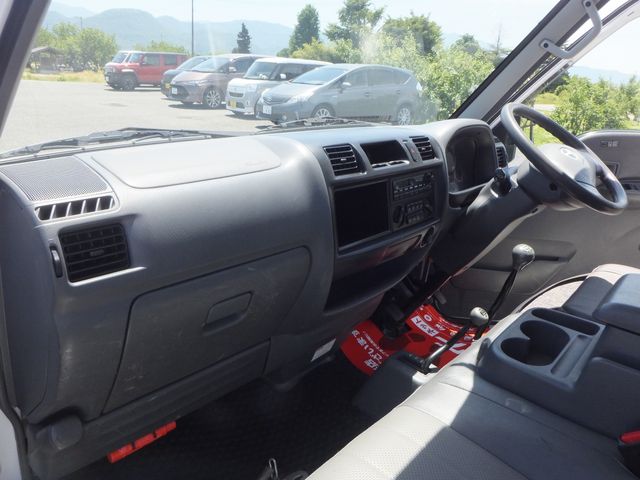 Ref No.A15666611 MAZDA BONGO TRUCK Image#13