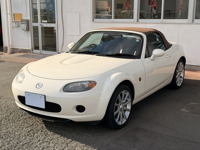 MAZDA ROADSTER