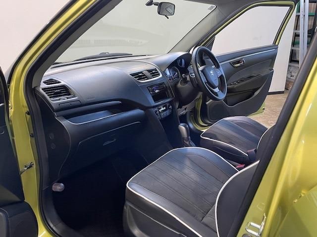 Ref No.A15666982 SUZUKI SWIFT Image#15