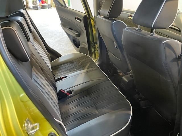 Ref No.A15666982 SUZUKI SWIFT Image#12