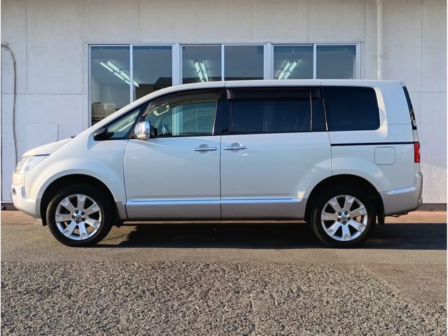 Ref No.A15682442 MITSUBISHI DELICA D5 Image#8