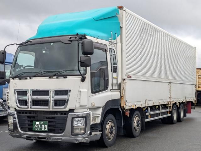 ISUZU GIGA