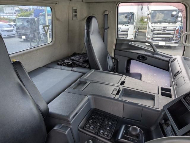 Ref No.A15682656 MITSUBISHI SUPER GREAT Image#18
