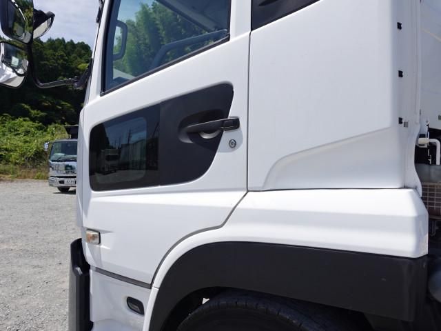 Ref No.A15682677 NISSAN DIESEL QUON Image#13