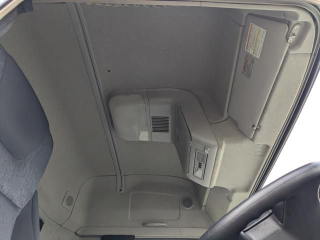 Ref No.A15682698 MITSUBISHI SUPER GREAT Image#20