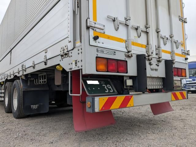 Ref No.A15682710 NISSAN DIESEL QUON Image#7