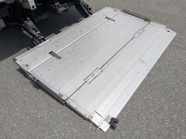 Ref No.A15682847 MITSUBISHI CANTER TRUCK Image#17