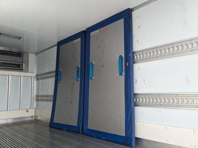 Ref No.A15682873 ISUZU ELF TRUCK Image#18